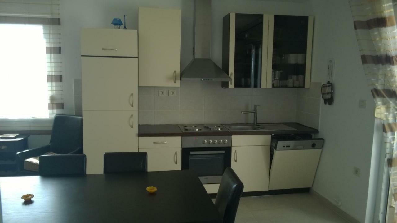 Vjera Apartment